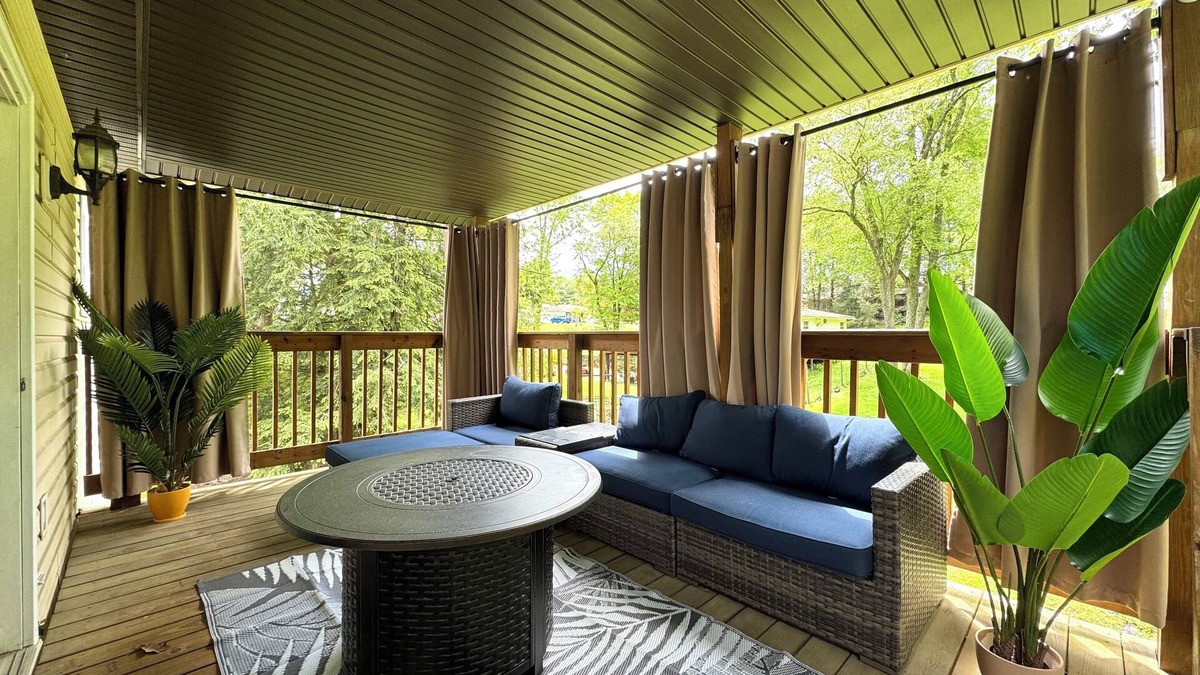 Brookville House | Gig's Loft in Brookville, PA