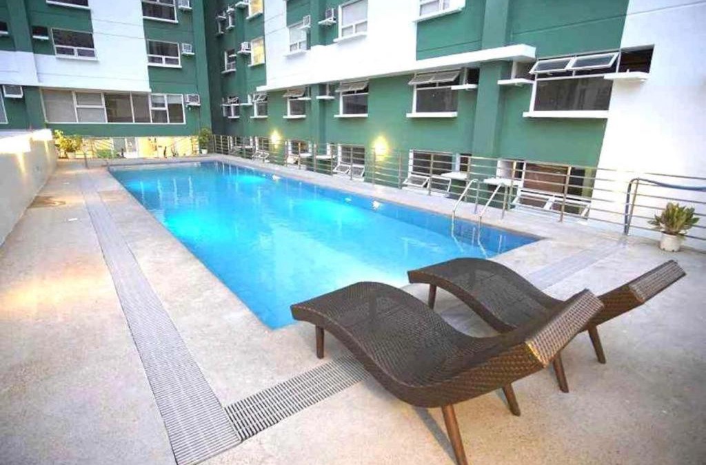 Valencia Hotel | Gilmore Tower Suites By SMS Hospitality