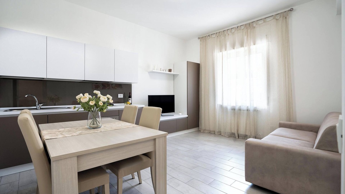 Maiori Apartment | Giselle Apartments Maiori - Amalfi Coast - casa "Papaveri"