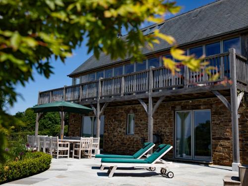 Totnes House | Gitcombe Retreat