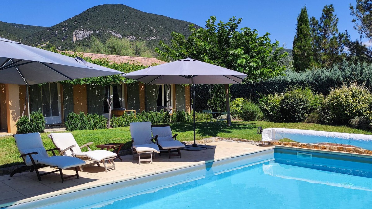 Rustrel House | Gite 3 Étoiles Dans LE Luberon Avec Piscine Privatisée