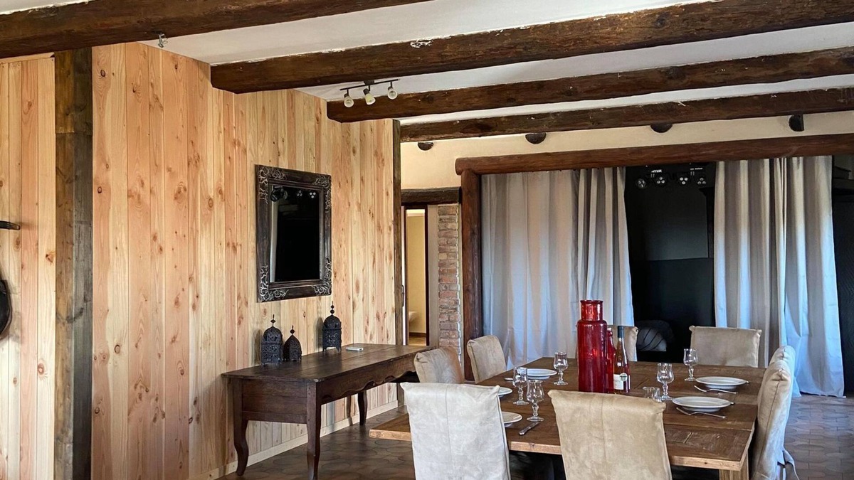 Saint-Christol-Les-Ales Bed & Breakfast | Gite Authentique