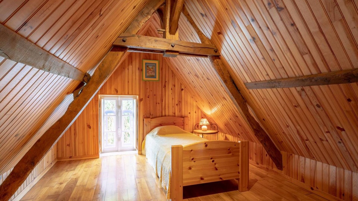 Azerat Cottage | Gite Azerat, 2 bedrooms, 4 persons