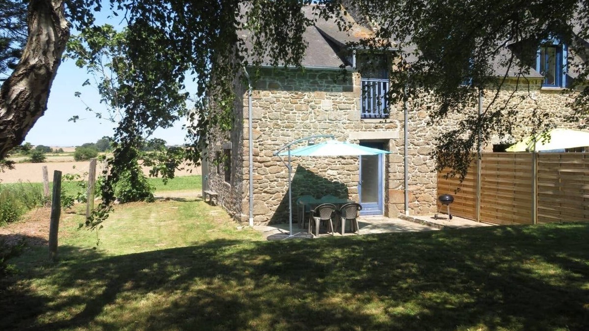 Saint-Meloir-des-Ondes House | Gîte BLEUREEN: The Ar-Ti-Chou.