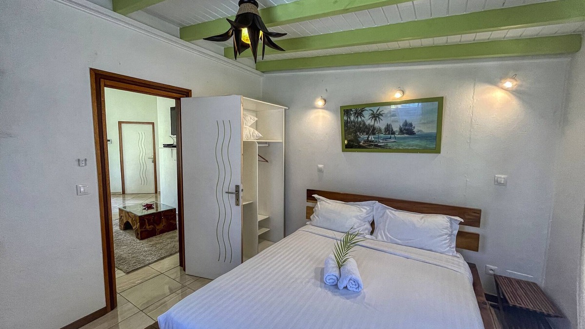 Massioux House | "Gite Campeche Flowers" in Anse Bertrand -4/6 P