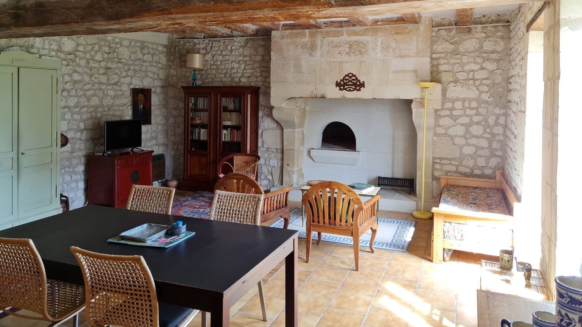 Restigne House | Gîte "Chez Nicole" in the heart of the Loire castles