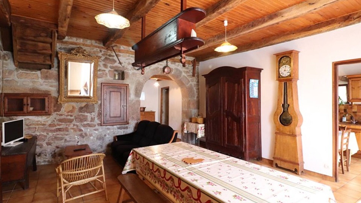 Cros-de-Montvert Cottage | Gite Cros-de-Montvert, 2 bedrooms, 5 persons