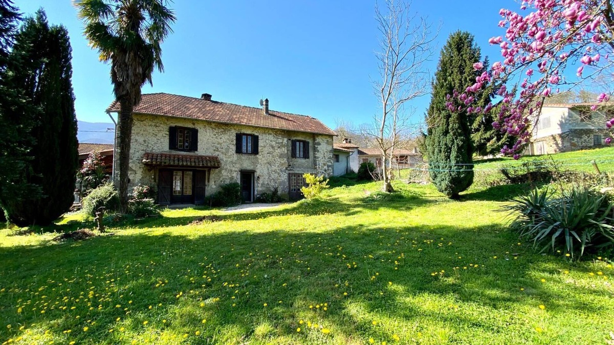 Arbas House | Gite de Groupe "petit Moya", Maison de Campagne