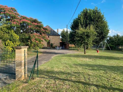 Grolejac House | Gite De L'école