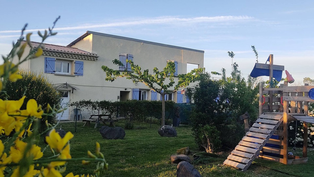Montelimar Apartment | Gite du Couchant, Solo ou en Couple, Clim Réversible, au Calme