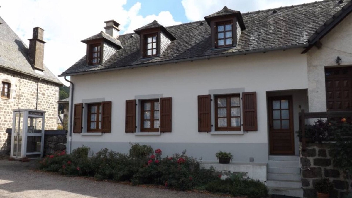 Fontanges Cottage | Gite Fontanges, 3 bedrooms, 6 persons