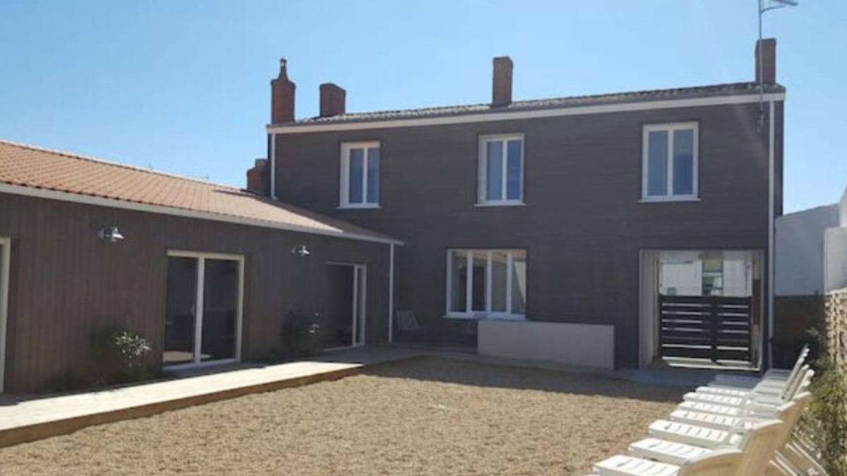 LʼAiguillon-sur-Mer House | Gite DE Groupe 6 Chambres + Mezzanine - Semaine/we