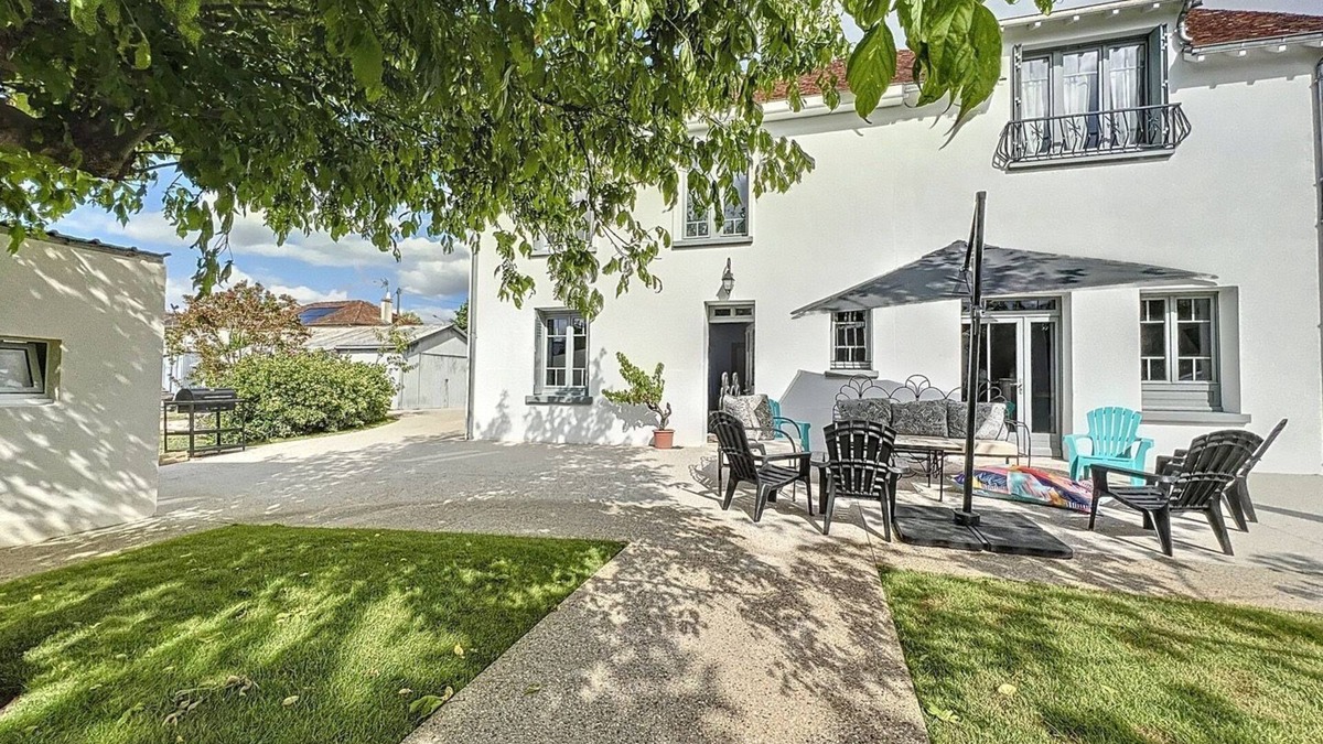 Saint-Aignan House | Gite Insolite Avec Chambres à Thèmes, à 5 min du Zoo de Beauval