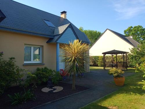 Jullouville House | GITE la belle échappée