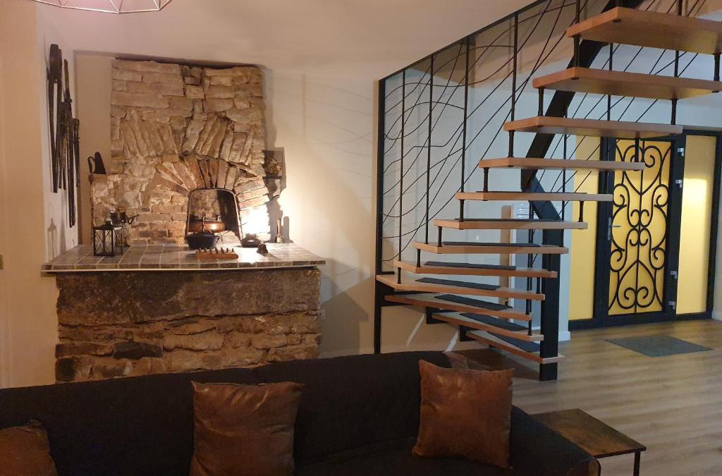Liehon House | Gite la forge à Liéhon