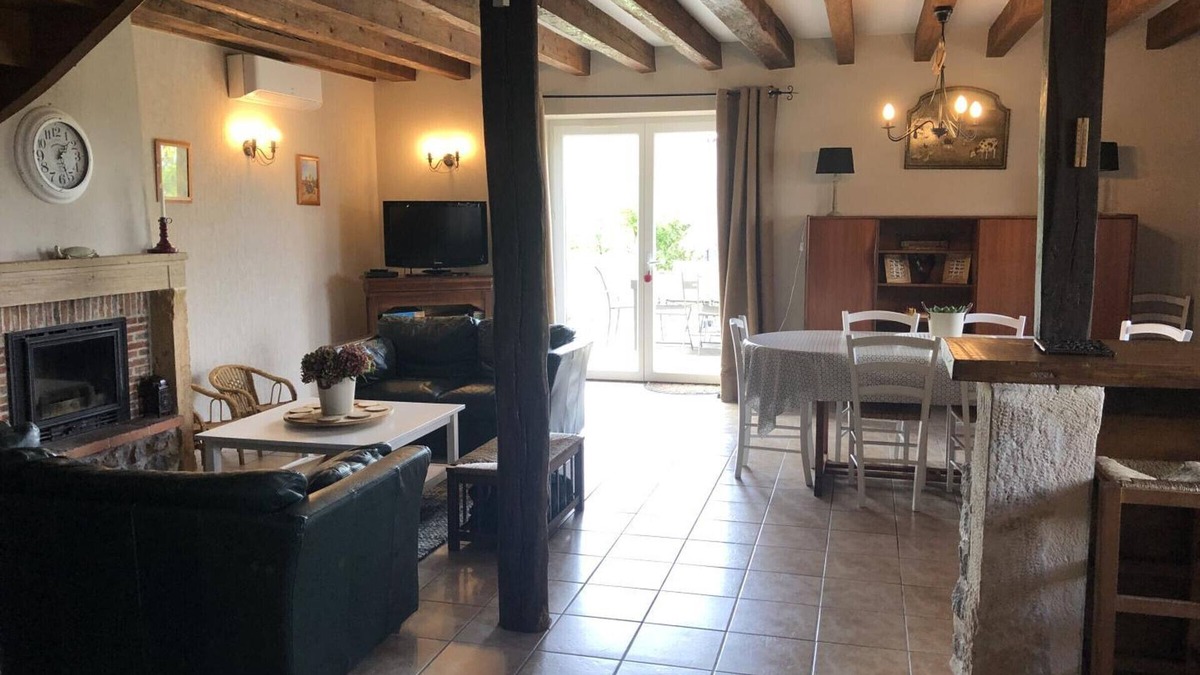 Le Bouchaud Cottage | Gite Le Bouchaud, 4 bedrooms, 8 persons