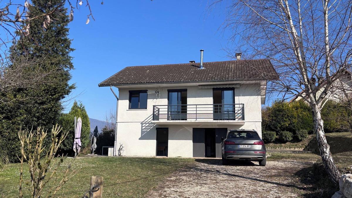 Chindrieux House | Gite "Le Châtilac" a stone's throw from Lac du Bouget