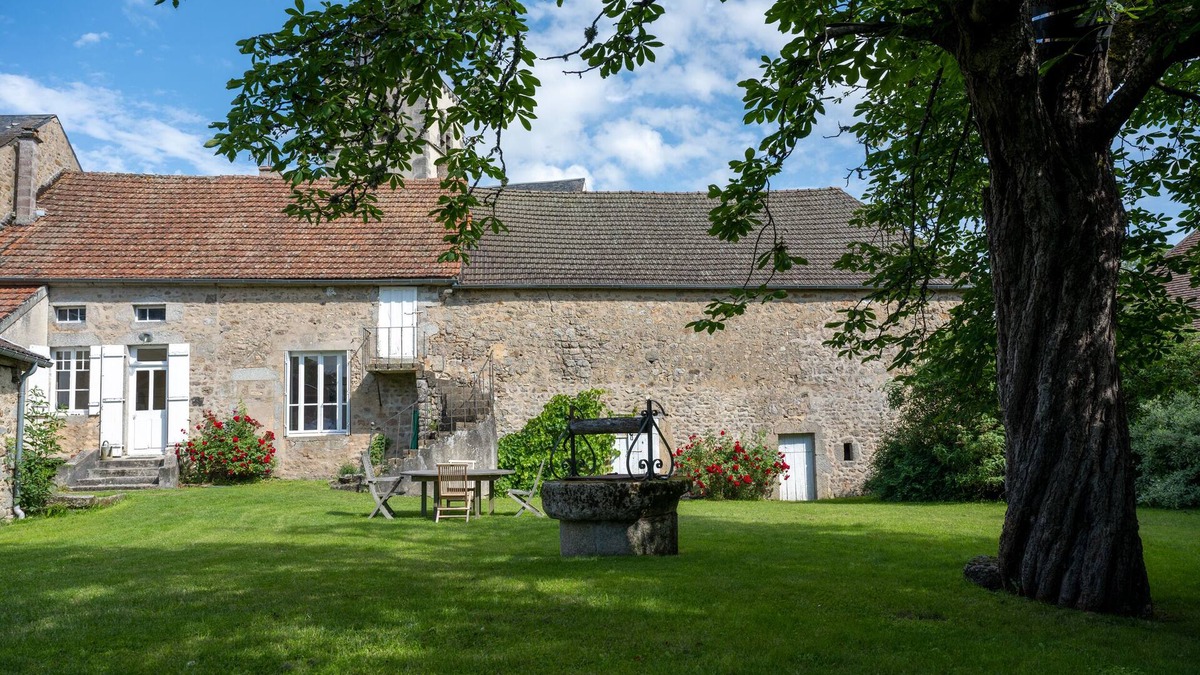 Marigny l'Eglise Cottage | Gîte Le Marigny in the heart of Morvan