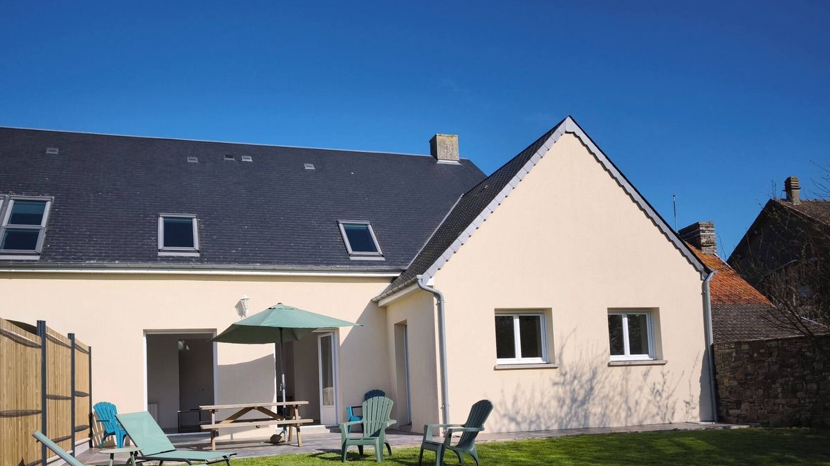 Saint-Germain-sur-Ay House | Gite Le St Germin'ay