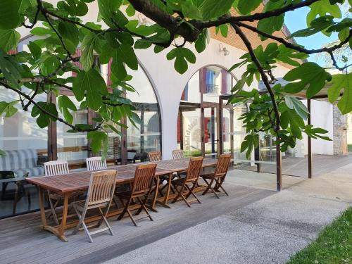 Saint-Andeol-le-Chateau House | GITE LES ARCHES