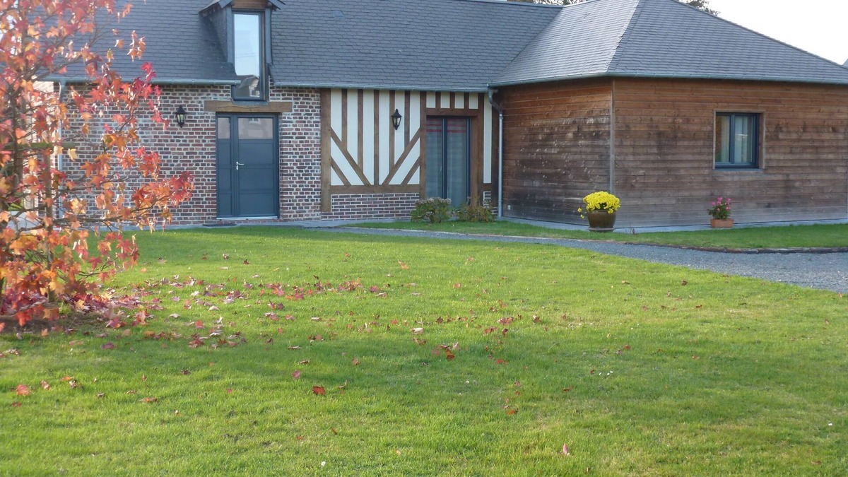 Ablon Cottage | Gite Les Hydrangeas 3 étoiles 2 chambres 4 pers,. Wifi Fiber. near Honfleur.