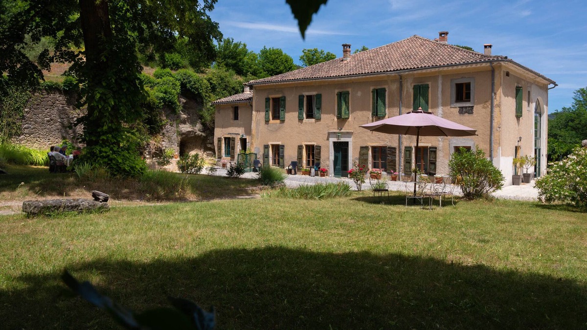 Colognac House | Gîte Les Tilleuls, in the southern Cévennes, nature, serenity and llama discovery