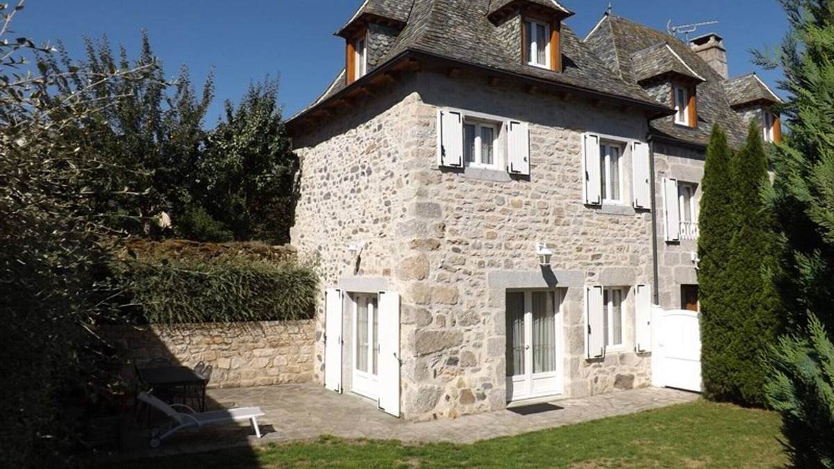 Lieutades Cottage | Gite Lieutadès, 2 bedrooms, 4 persons