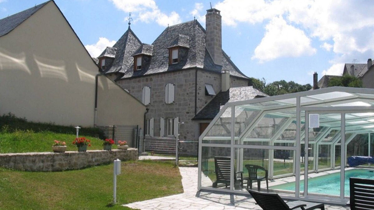 Lieutades Cottage | Gite Lieutadès, 4 bedrooms, 8 persons