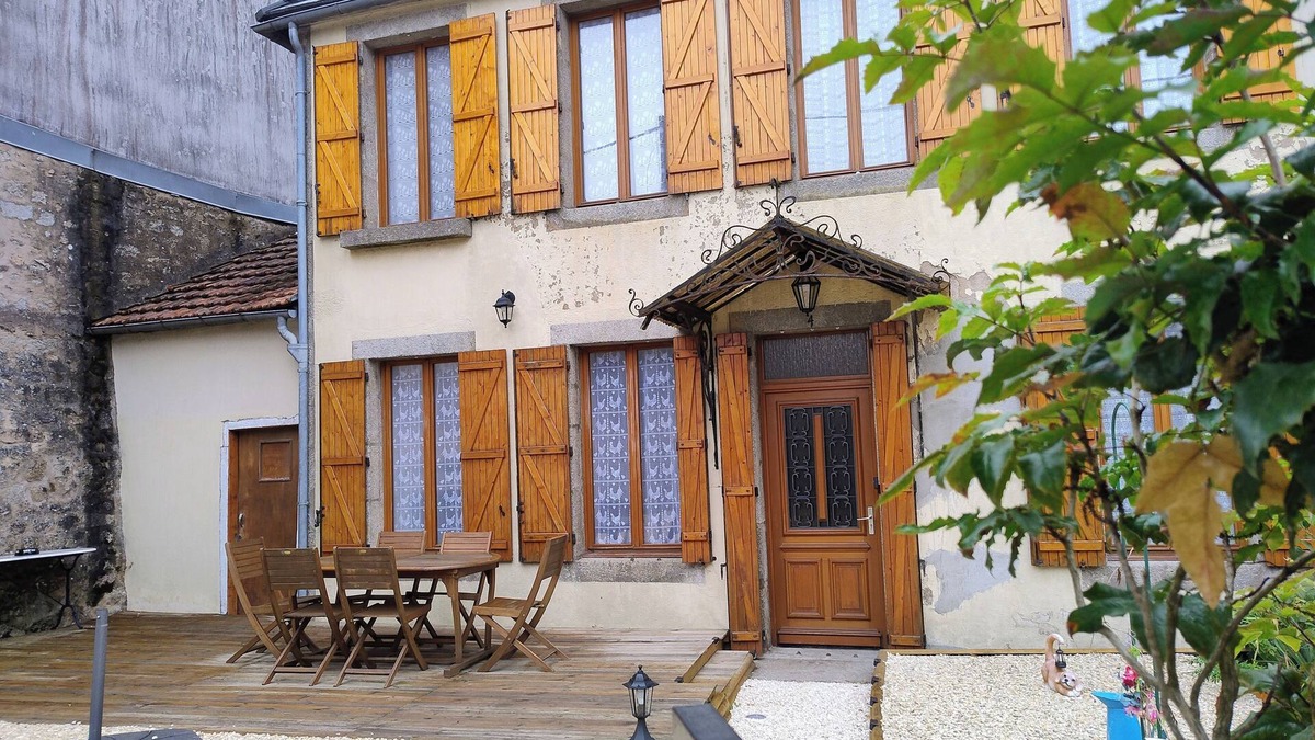 Lormes House | GITE MORVAN