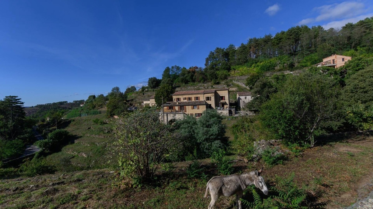 Largentiere Apartment | Gite Nour - Avec piscine partagée