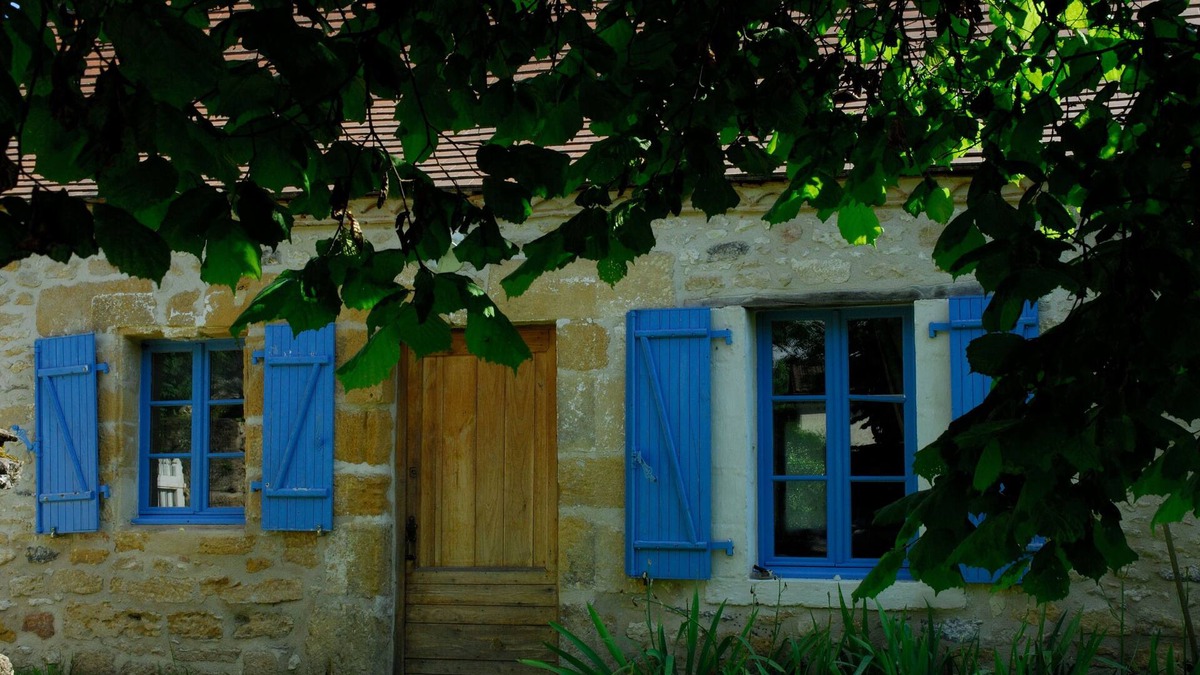 Thenon House | Gite of the Roche in Périgord