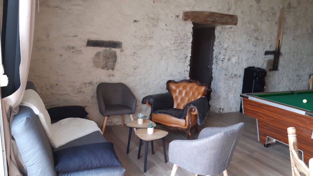 Beaulieu-sur-Layon Cottage | Gîte suitable for events with family or friends