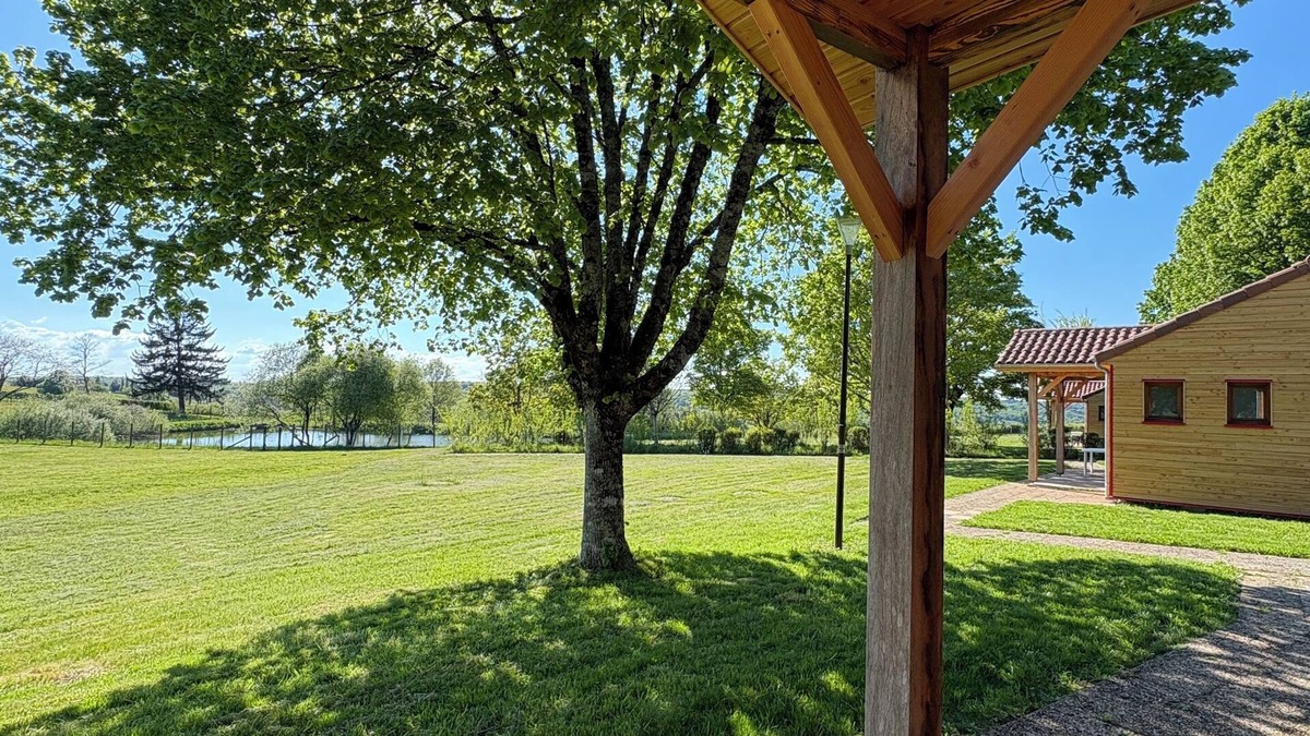 Jumilhac-le-Grand Resort | GITE VILLAGE IN THE DORDOGNE