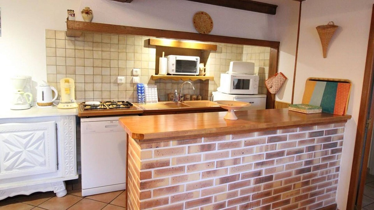 Chataigneraie Cantalienne Cottage | Gite Vitrac, 2 bedrooms, 4 persons