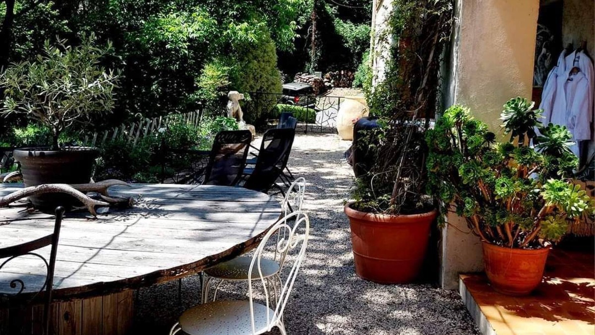 Greolieres House | Gite with private garden (SPA optional)