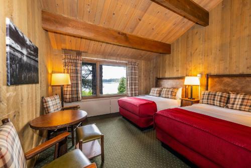 Gustavus Resort | Glacier Bay Lodge