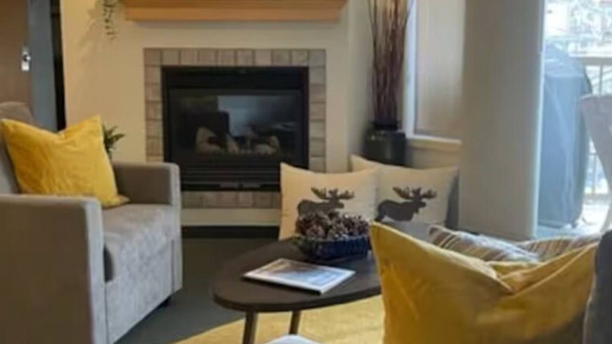 Canmore Condo | GLACIER WINDS - MOUNTAIN VIEWS - GYM & SECURE PARKING