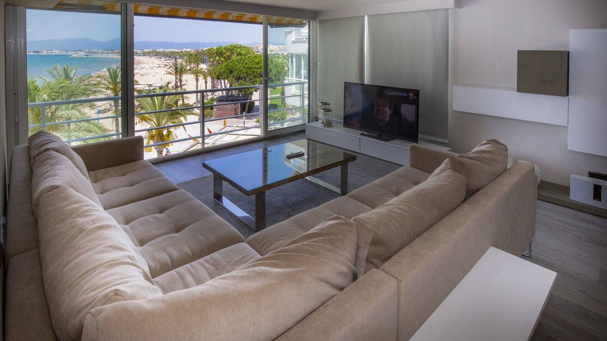 Salou City Centre Apartment | GLAM - Only Families - Sea Views Duplex Apatment