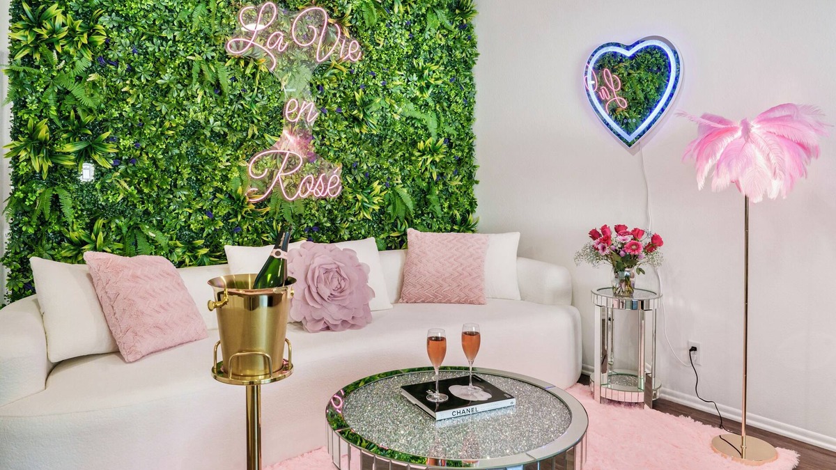 Westlake Village Apartment | Glam Westlake 2BR. Balcony, Pool & Jacuzzi views + Complimentary Veuve Clicquot