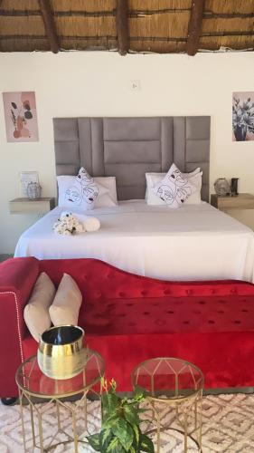 Phalaborwa House | Glamour C-rane lodge