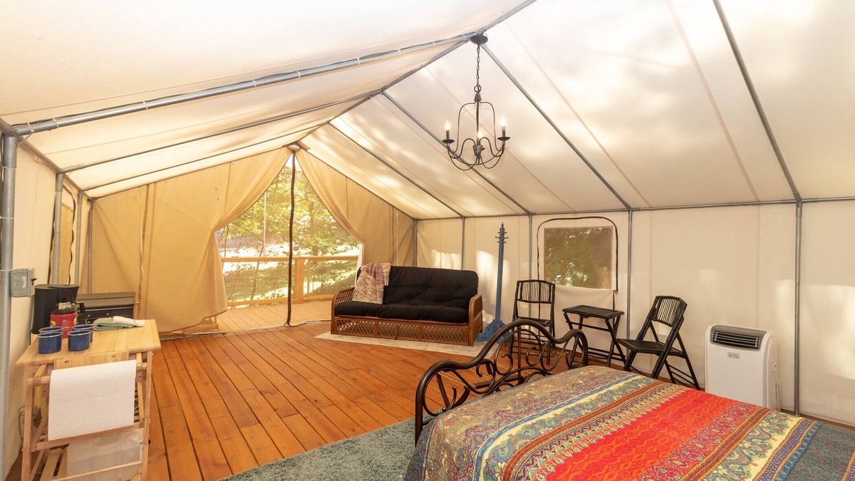 Copperhill RV Rental | Glamping at Copperhill - Miner