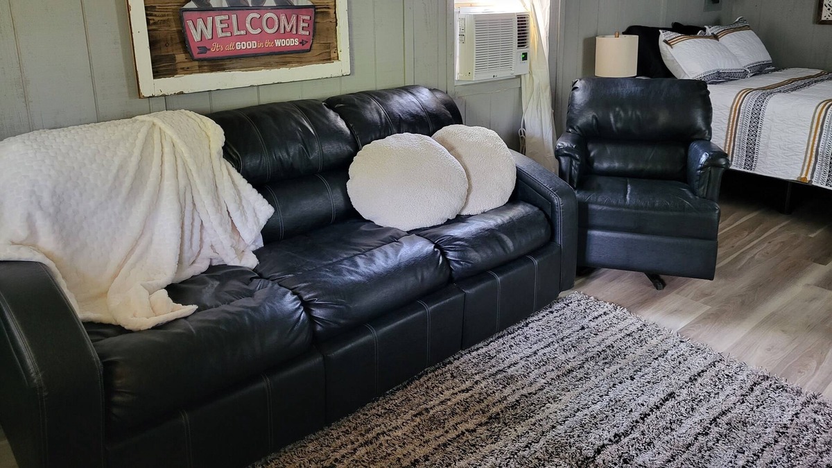 Proctor Cabin | Glamping Nice Cabin at Illinois River with float trips/ golfing