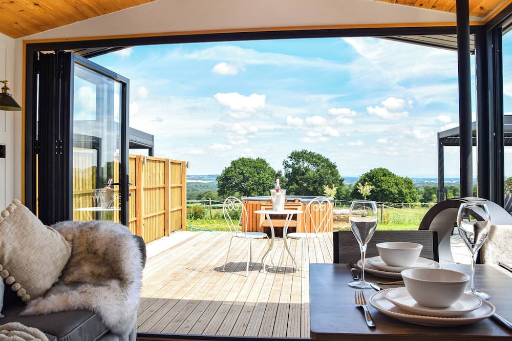 Skelmersdale Cottage | Glamping Pod 1 - UK49903