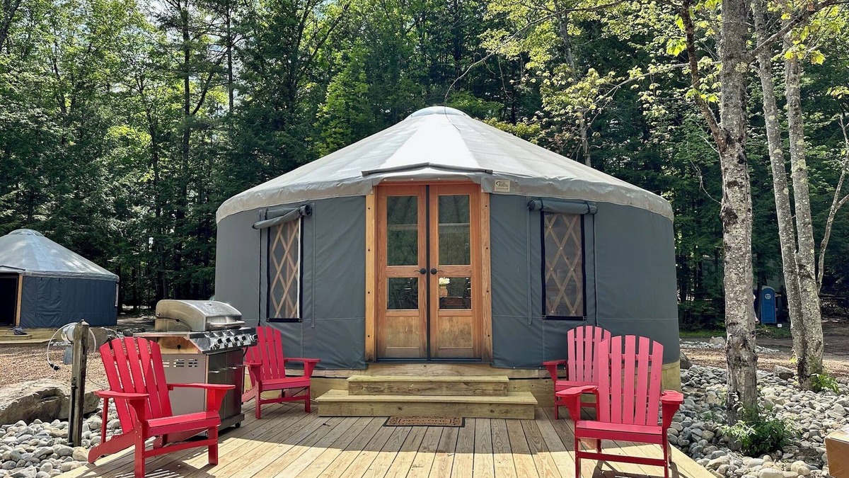 Warrensburg RV Rental | Glamping Private Lake Escape - Lakefront Yurt @ Daggett Lake
