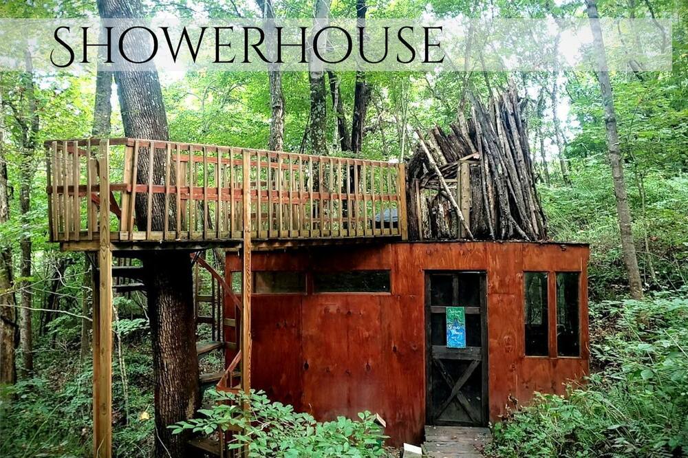 West Baden Springs House | Glamping Retreats with Dinner Included at this Amazing West Baden Springs Tree House Rental