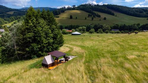 Sobotin Other | Glamping s piknikem u koní