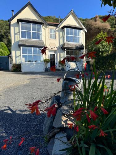 Arthog House | Glannant - 5 Bed & 4 Bathroom - Fairbourne, Barmouth, Mawddach Estuary