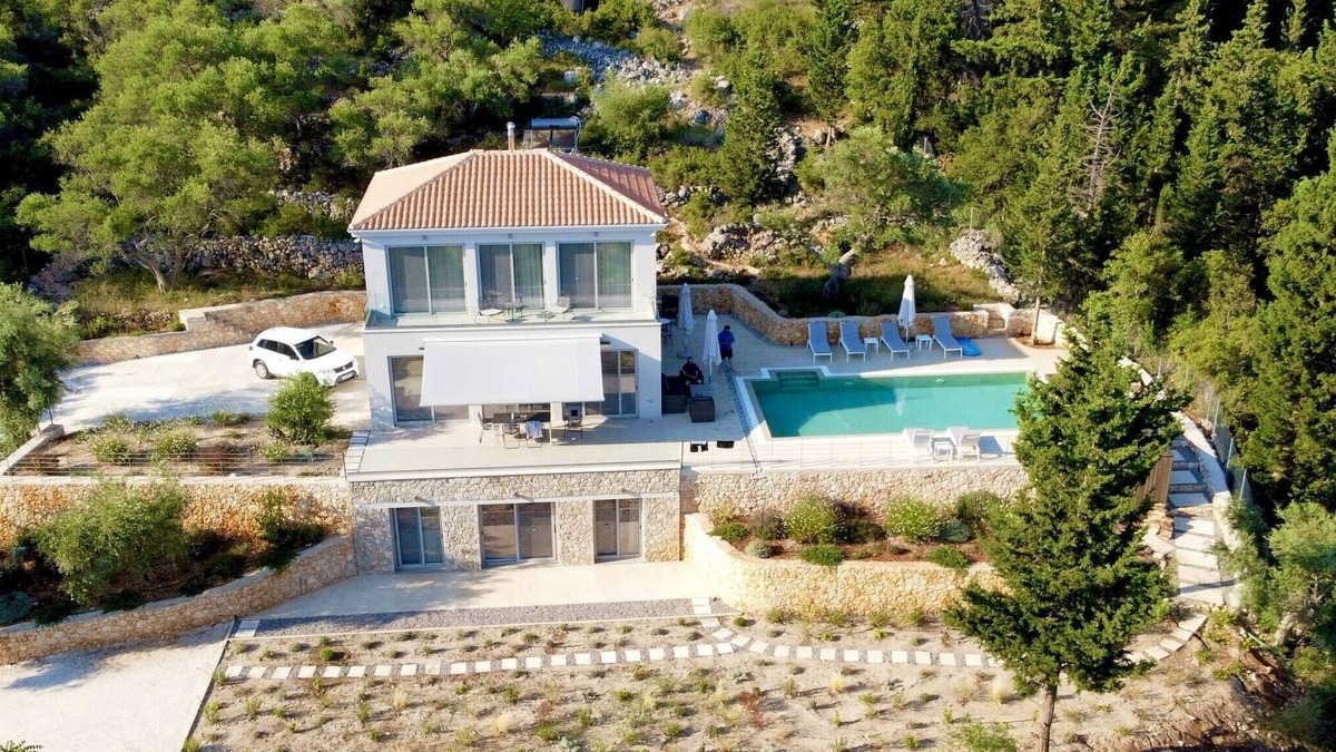 Agios Nikitas Villa | Glass Villa, ultimate privacy & tranquility, closeto Agios Nikitas