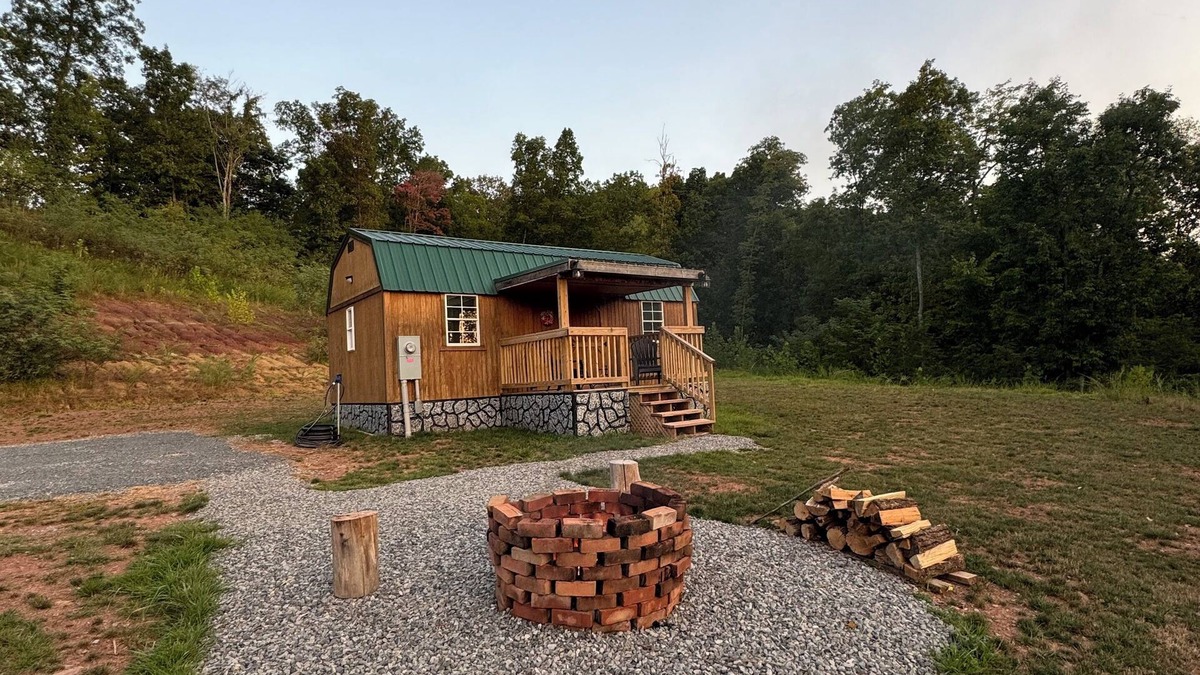 Glenville Cabin | Glenville’s Sunset View