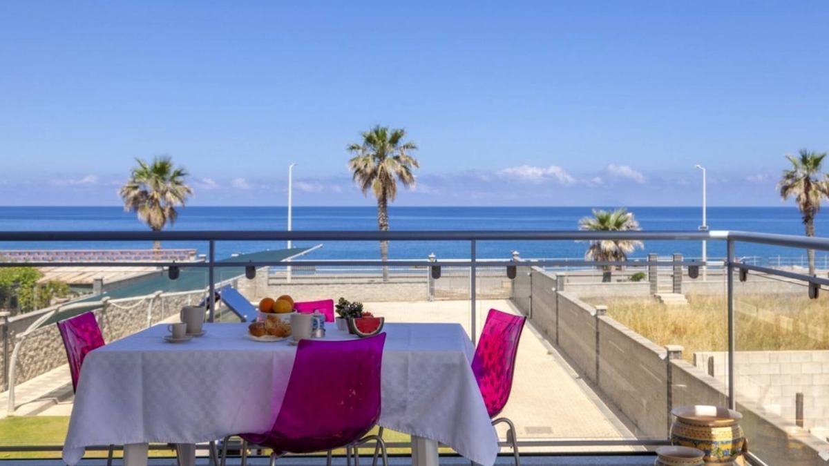Capo d'Orlando Apartment | Glicine - 2-bedroom apartment with large panoramic sea view terrace and pool in the garden